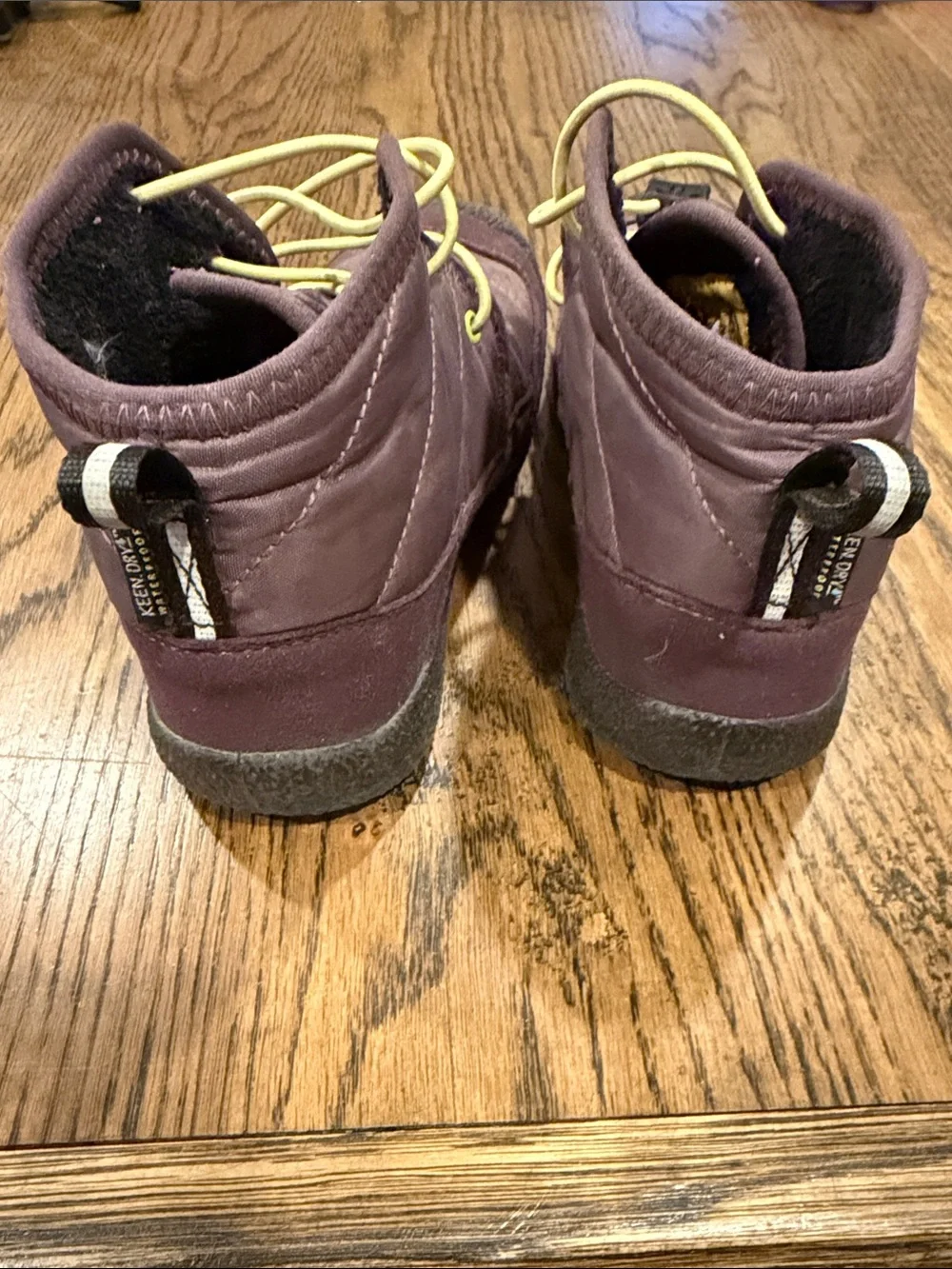 KEEN Kids- Howser 2 Quilted Mid Height Waterproof Comfy Durable in Plum Purple